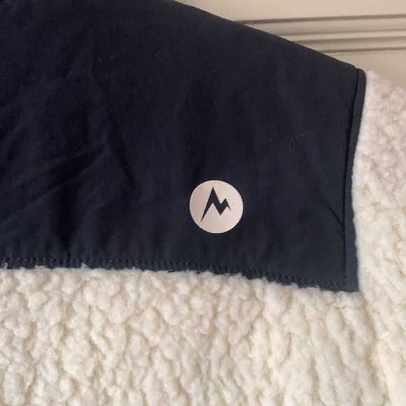 (Sold) Marmot Wiley Polartec Fleece Jacket | Cream and Black | XS - Picture 6 of 12
